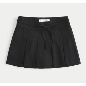 Hollister Mid Rise Pleated Mini Skort Women Size M Black String Belt Grunge